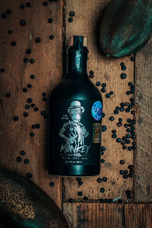 Monkey in a bottle - Aarauer Gin, gross